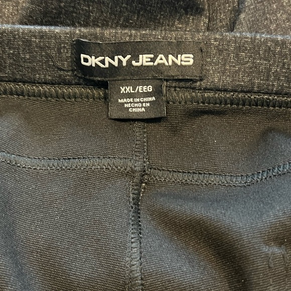 DKYN JEANS -Leggings that can pass as slacks. Size XXL Charcoal - Picture 2 of 8